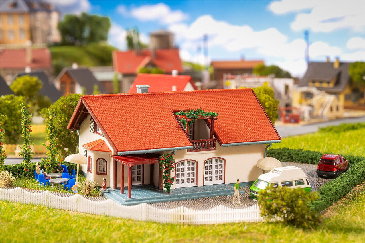 Faller 232344 N Brilliant House Building Kit