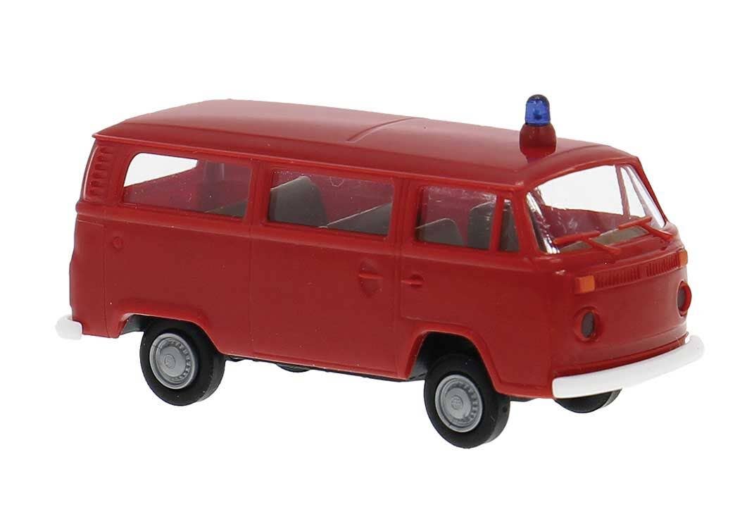 Brekina Automodelle 33162 HO 1973-1979 Volkswagen Kombi T2 Passenger Van
