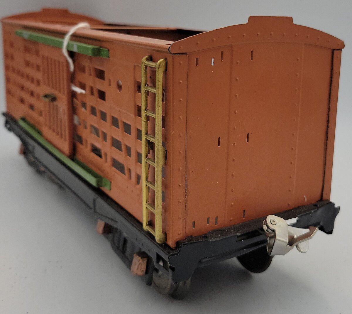 Lionel 213-11 Standard Gauge Stock Car without Roof
