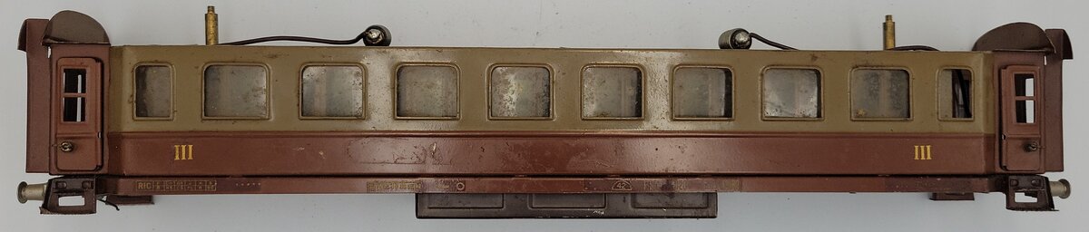 Elettren 3 Vintage O Gauge Italian Passenger Car without Trucks