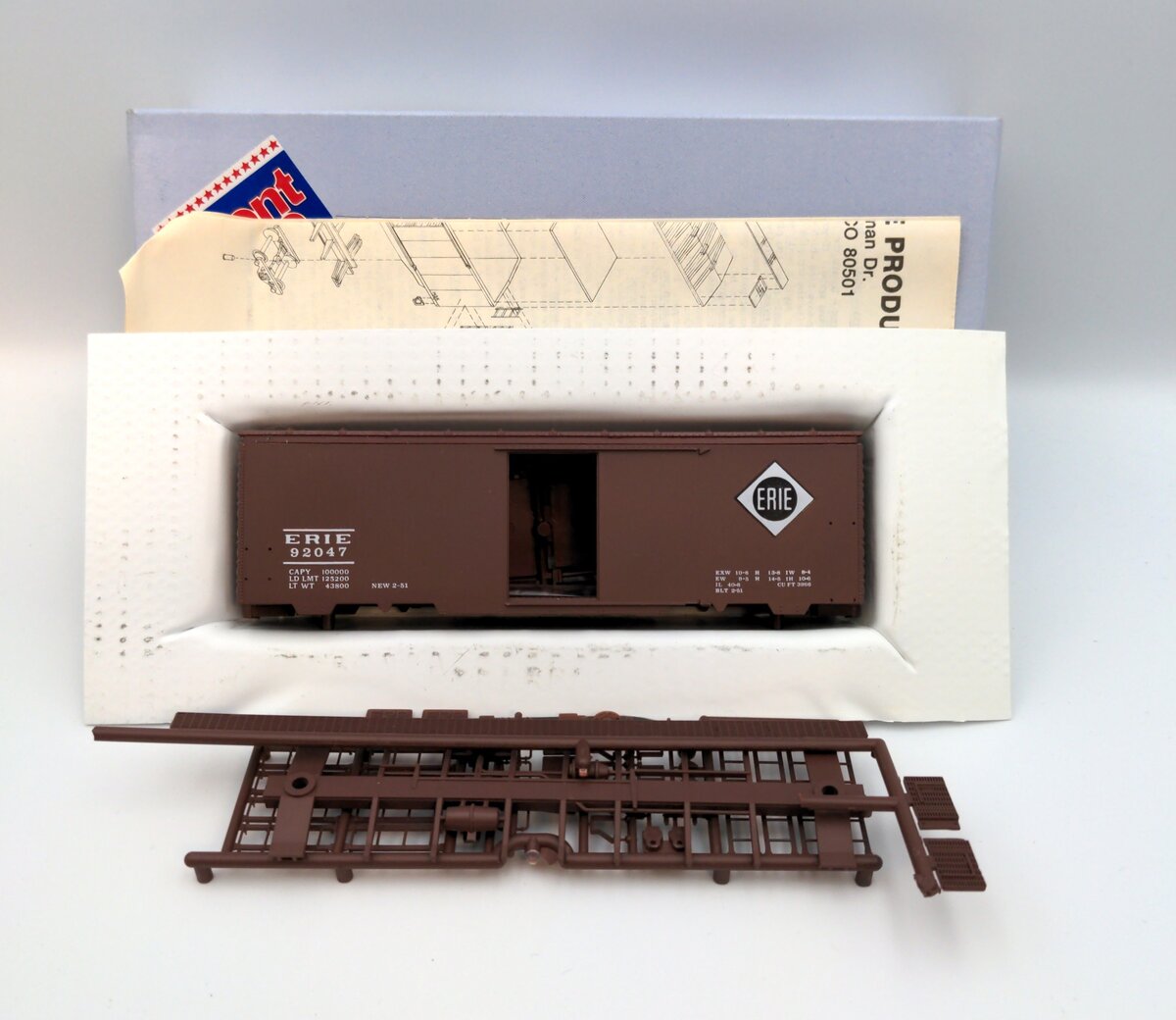 Front Range 4044 HO 40' ACF Welded Side ERIE Boxcar Kit
