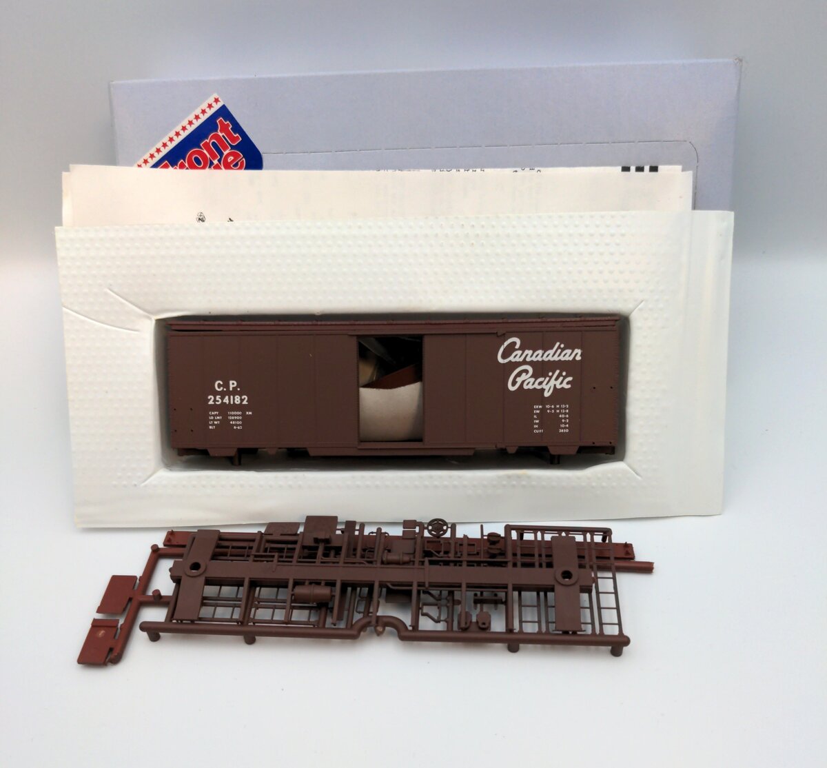 Front Range 4082 HO 40' ACF Rivet Side Canadian Pacific Boxcar Kit