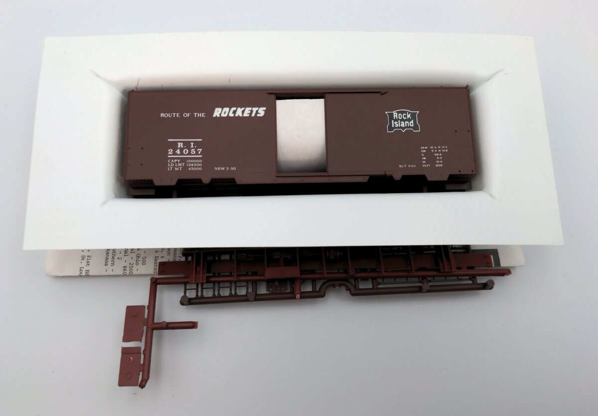Front Range 4046 HO 40' ACF Welded Side RI Boxcar Kit