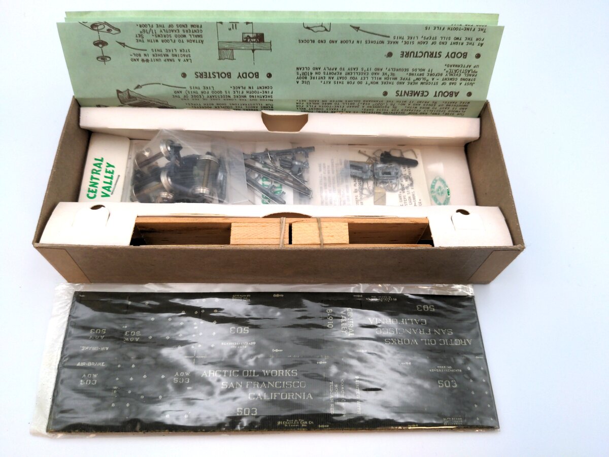 Central Valley Models 210 HO Arctic Oil Works Box Car #503 Kit