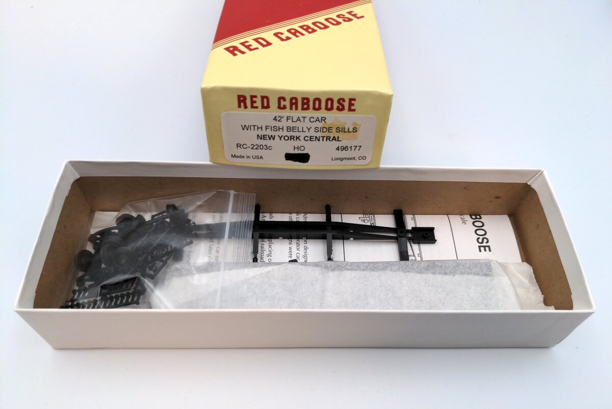 Red Caboose RC-2203c HO NYC 42' Flat Car w/Fish Belly Side Sills Kit #496177