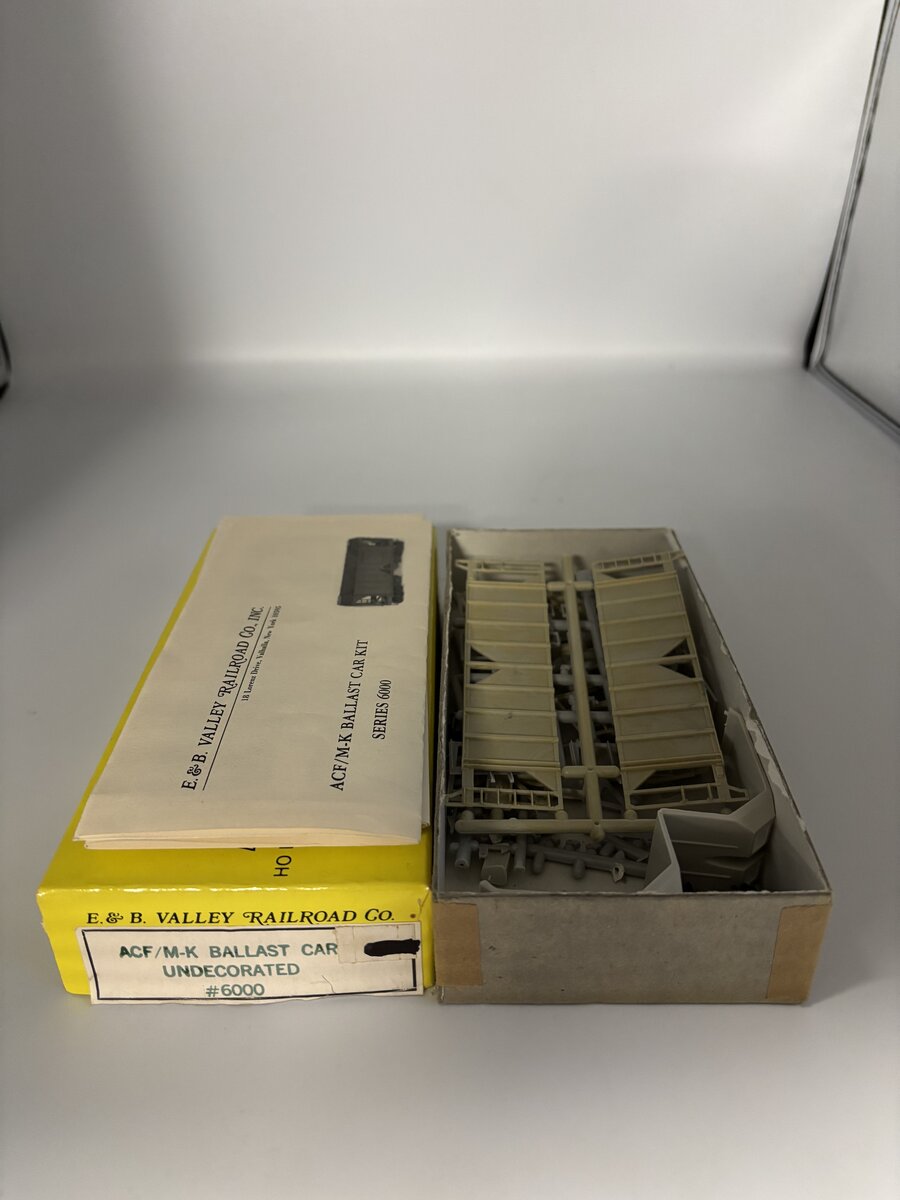 E&B Valley 6000 ACF/M-K Ballast Car Undecorated