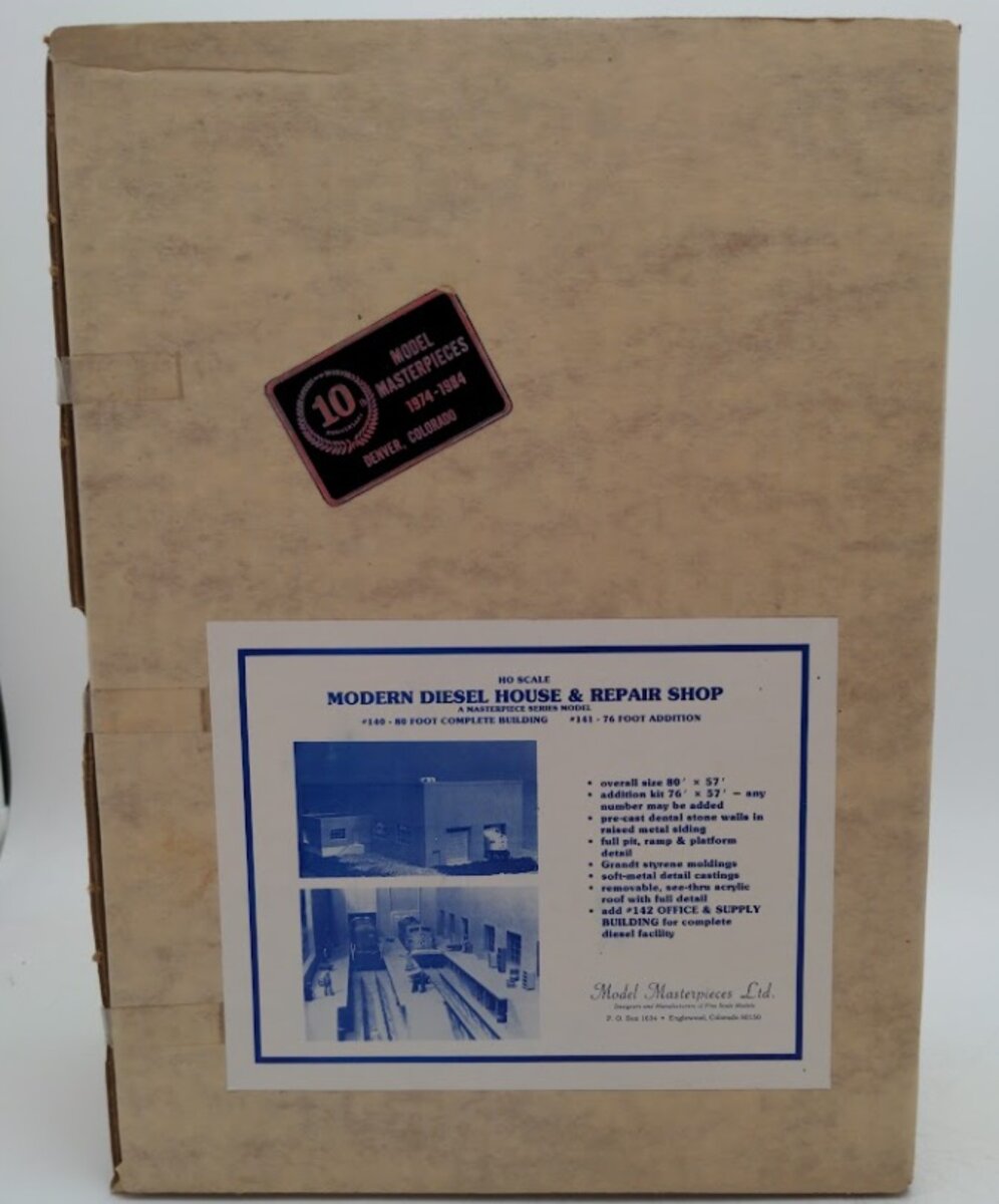 Model Masterpieces 141 HO Modern Diesel House and Repair Shop 76' Addition Kit