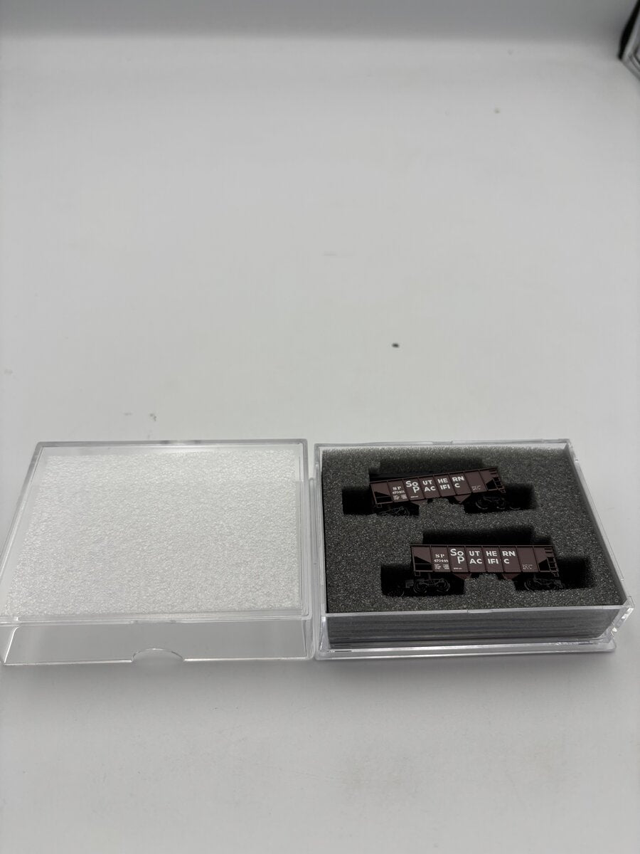 Full Throttle WDW-2017 Z SP Southern Pacific 2-Bay Hopper w/ Coal Load Set #1