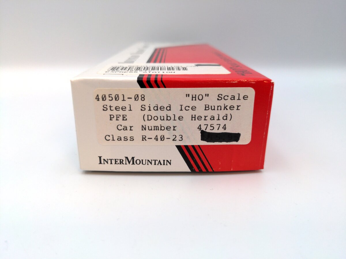 InterMountain 40501-08 HO Steel Sided PFE Double Herald Ice Bunker Kit #47574