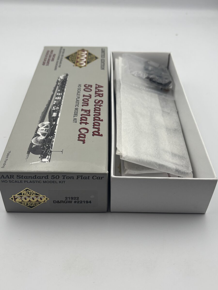 Proto 2000 21922 HO AAR Standard 50 Ton Flat Car Model Kit