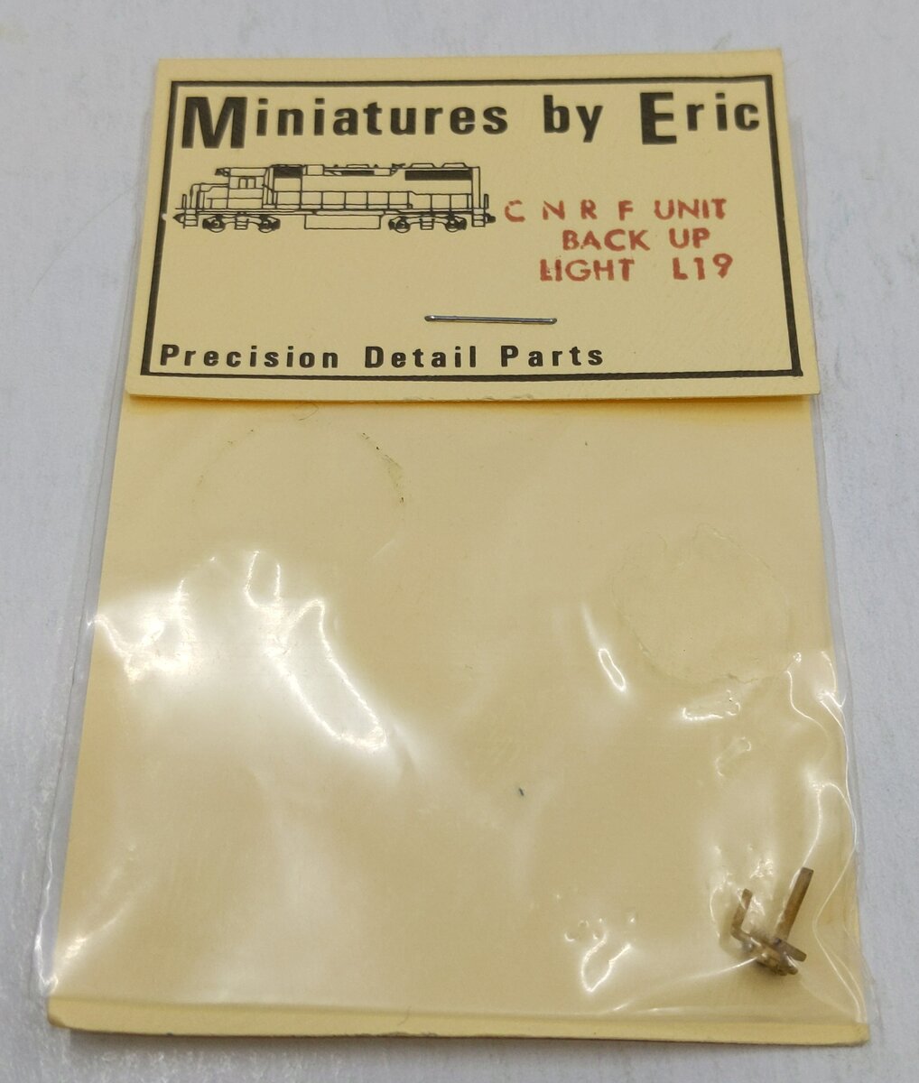 Miniatures By Eric L19 HO Scale Brass CNRF Unit Back-Up Light