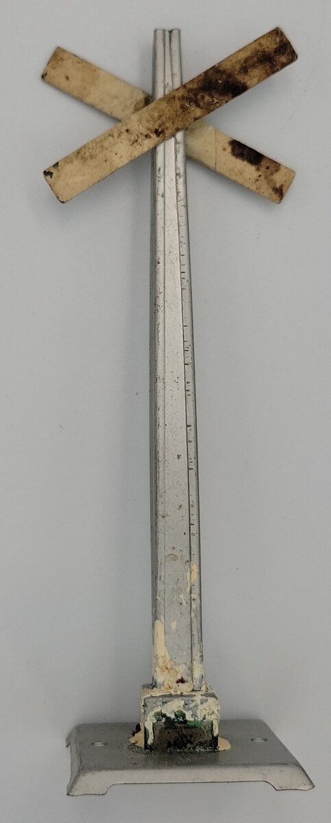 Lionel 45-9 Gateman Rail Road Crossing Post without Post Cap