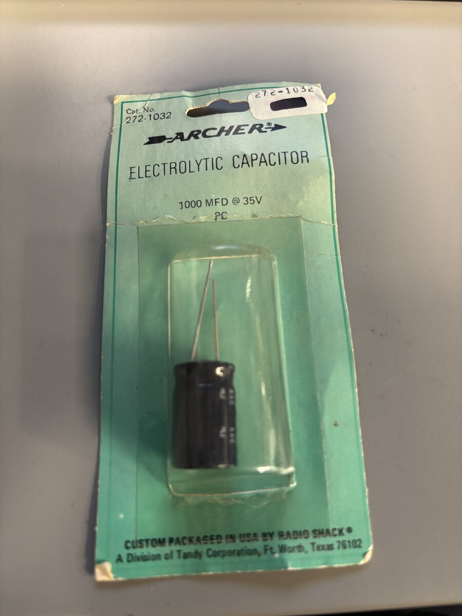 Archer 272-1032 Electrolytic Capacitor