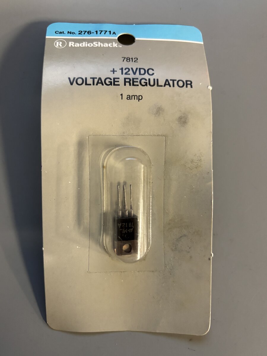 Radio Shack 276-1771A +12VDC Voltage Regulator 1 AMP
