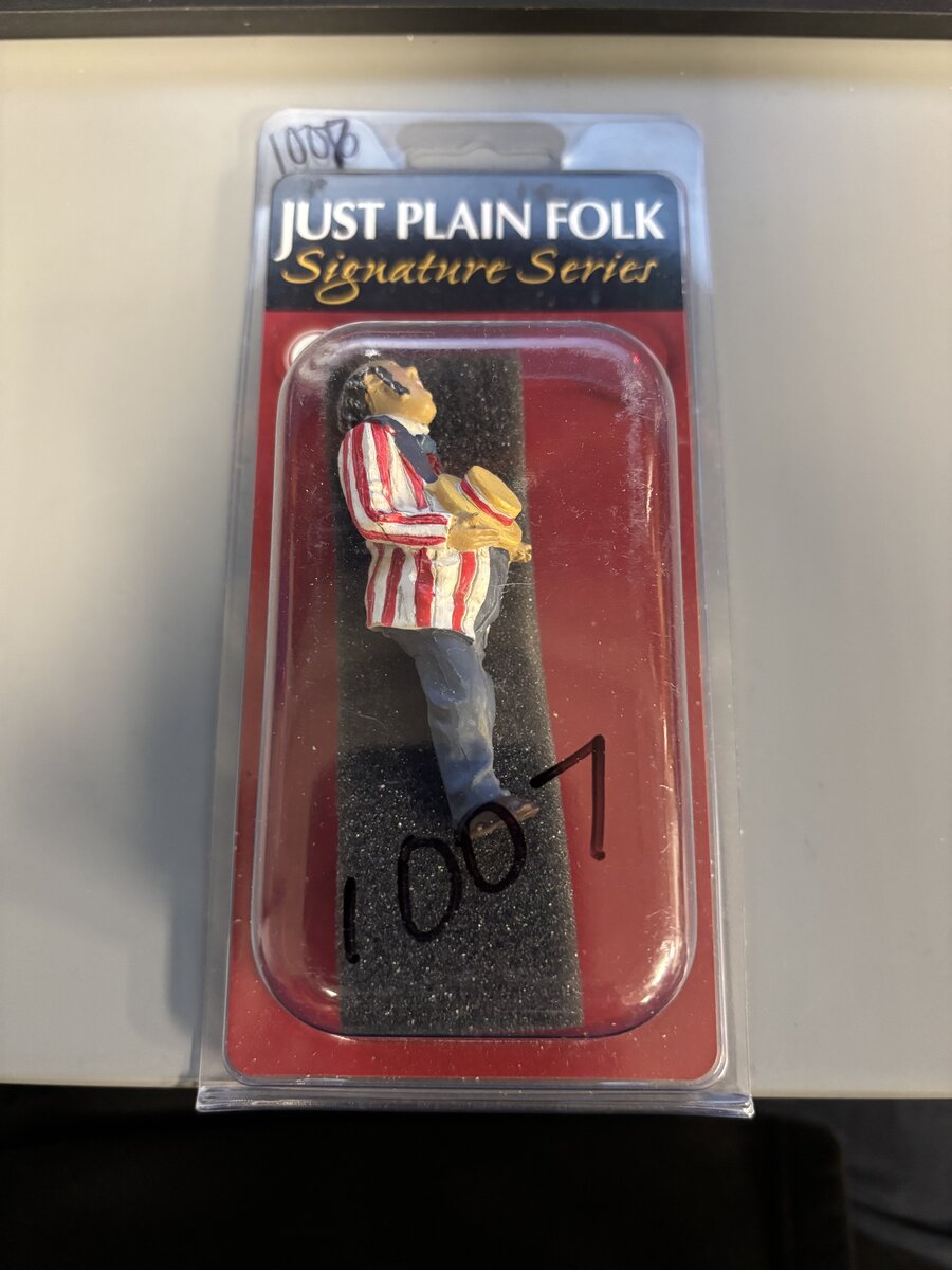 Just Plain Folk 1007 G Scale Train Figure Barbershop quartet Larry