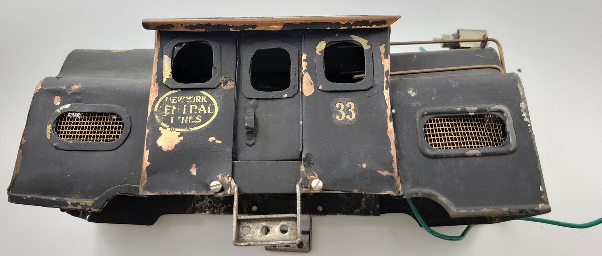 Lionel 33-2X #33 Prewar Standard Gauge Black Body Shell with Some Trim