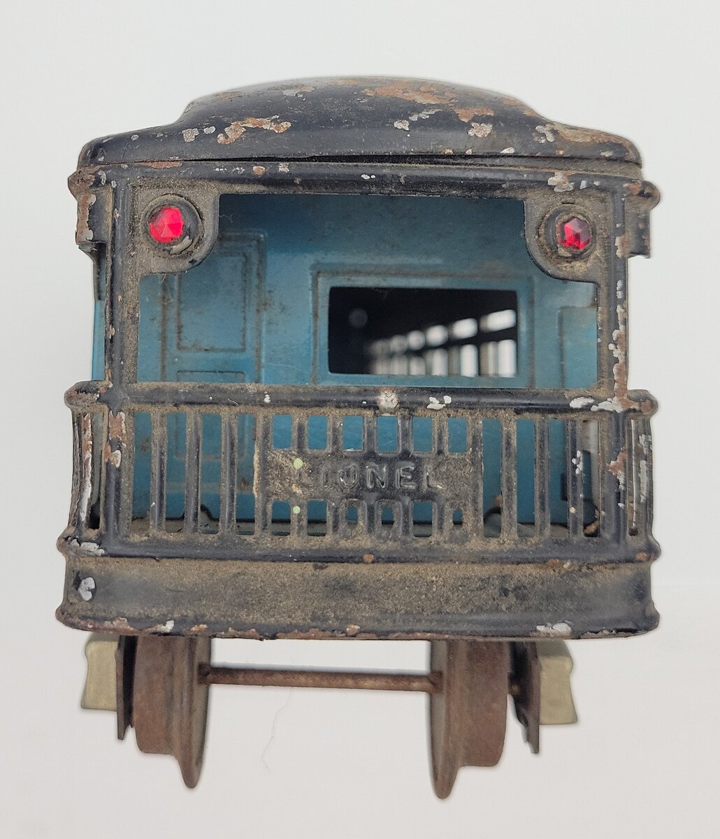 Lionel 2631-1 Vintage O Prewar Tinplate Blue and Black Observation Car Tender