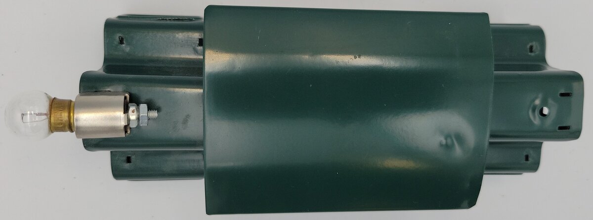 Lionel 154-1 Prewar Repainted Dark Green Electric Loco Shell w/Strap Light