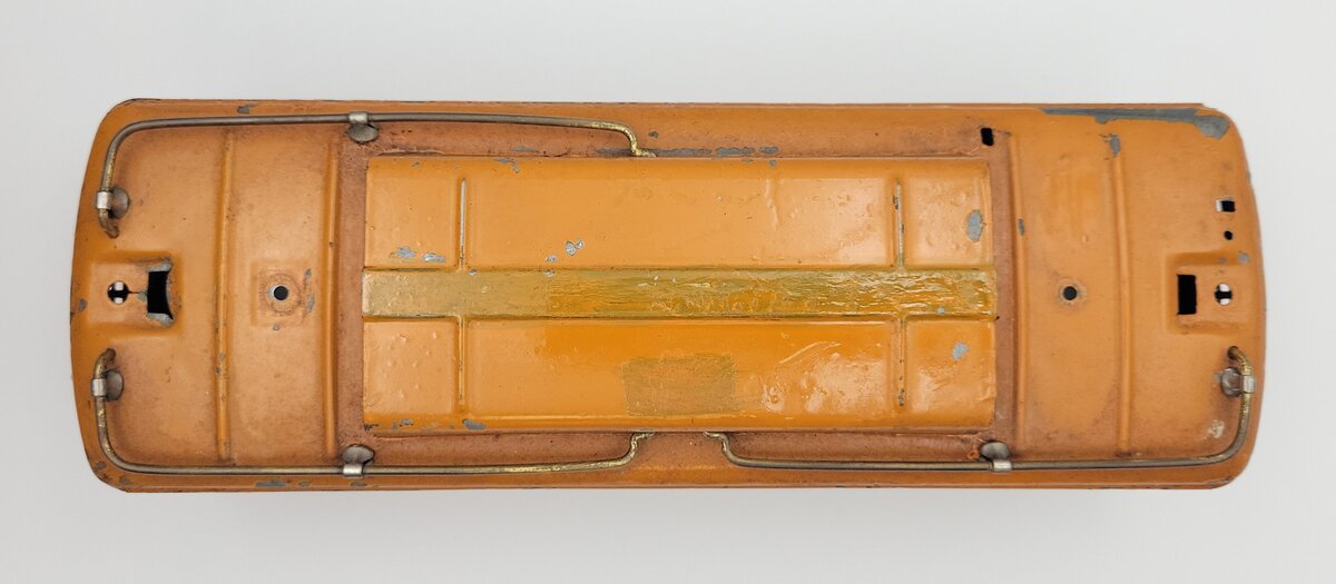 Lionel 8E-5 Repainted Orange Electric Locomotive Body Shell with Some Trim #8