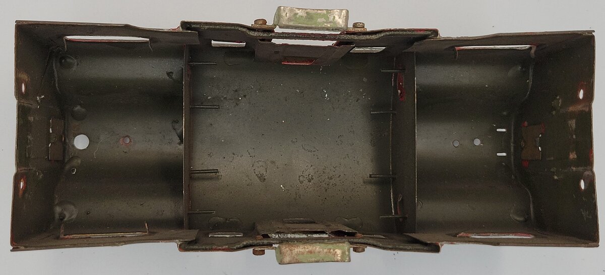 Lionel 33-1 Unpainted Prewar 0-4-0 Electric Locomotive Shell