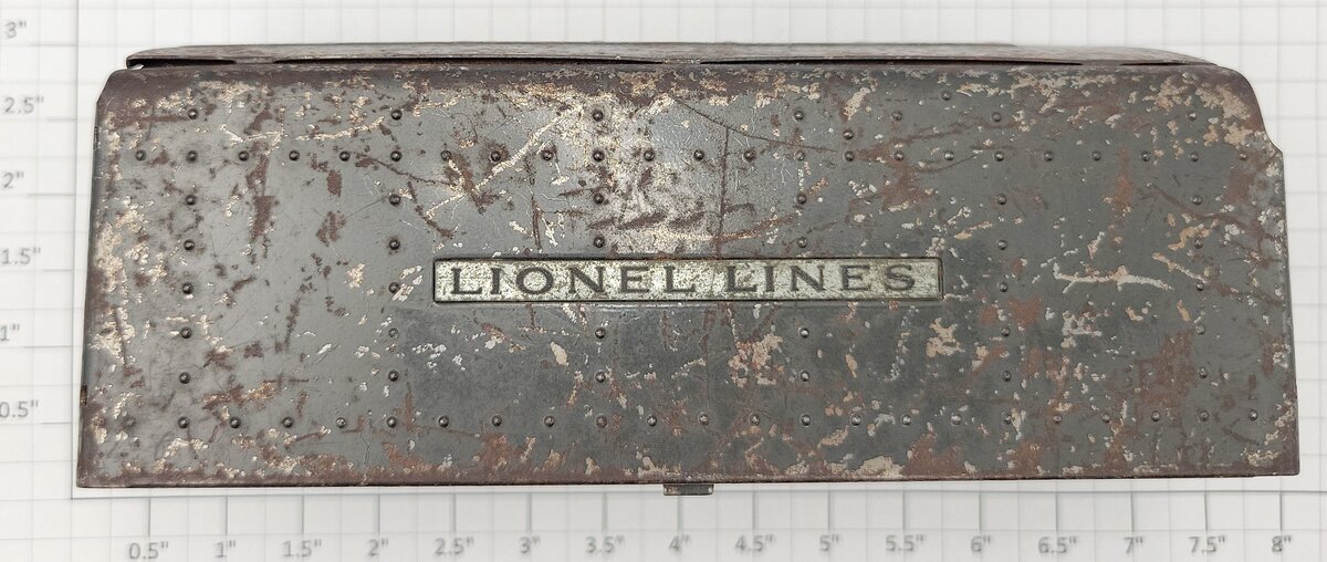 Lionel 265W-2 Gun Metal Gray Waffle Top Tender Shell