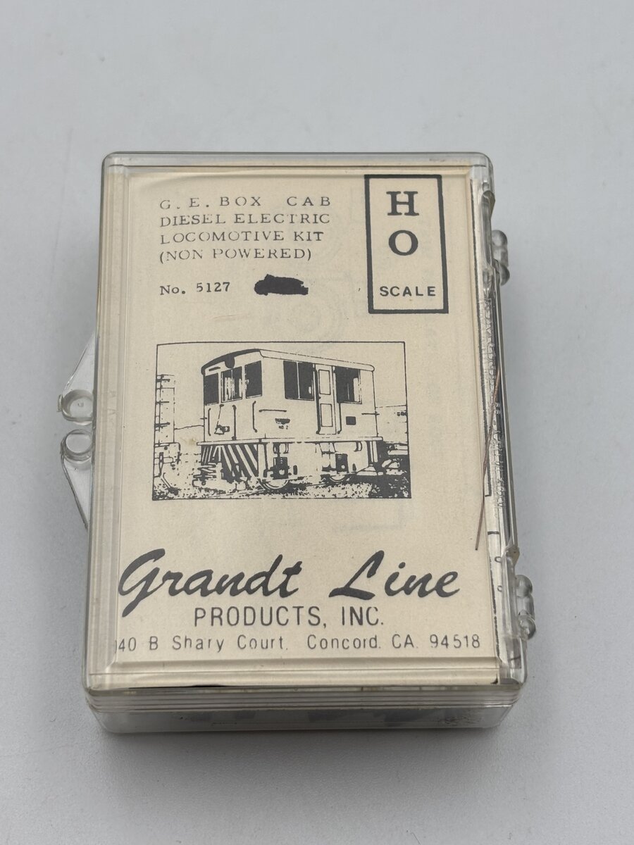 Grandt Line 5127 HO G. E. Box Cab Diesel Electric Locomotive Kit (Non Powered)