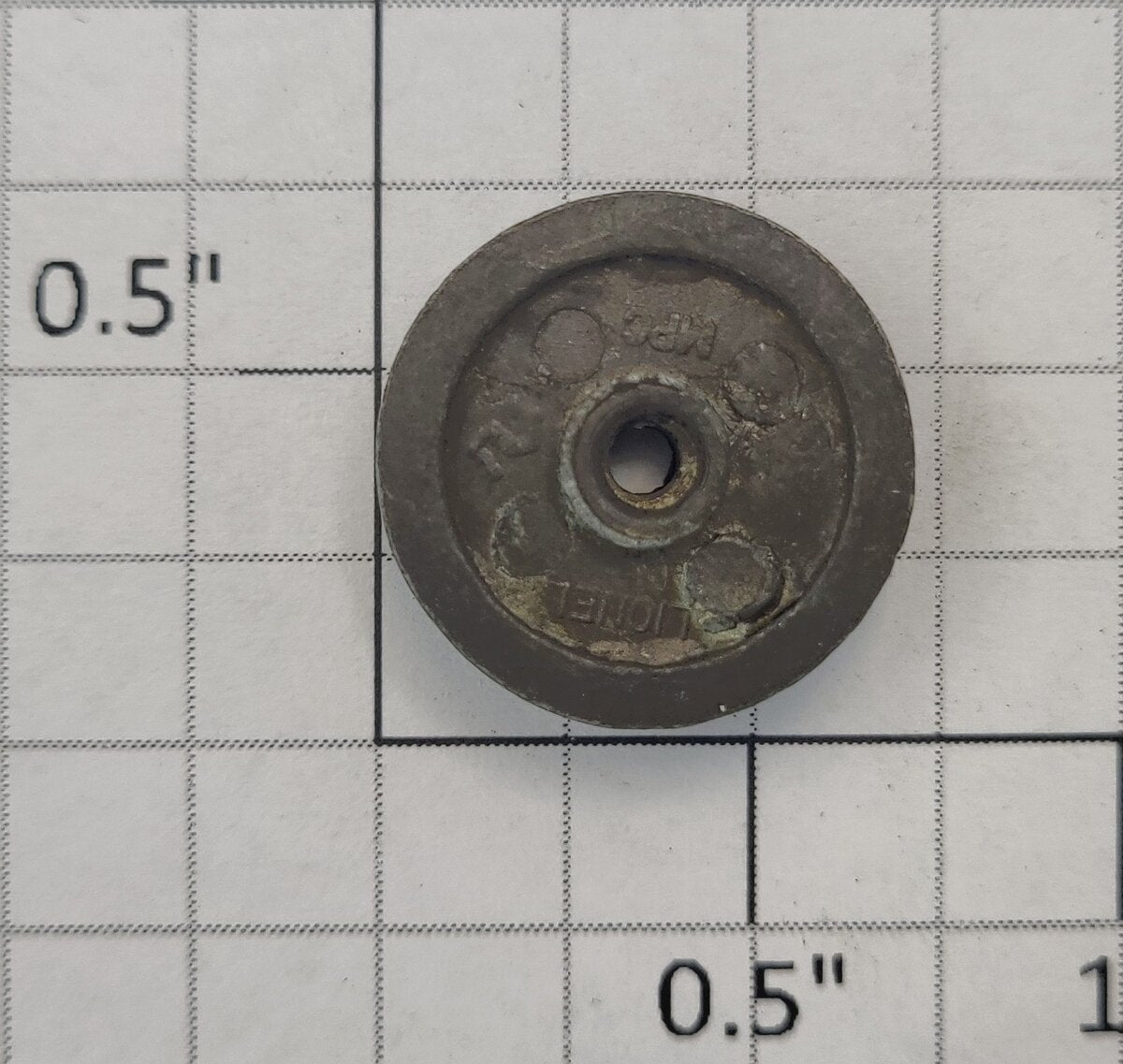 Lionel 8040-10  7/16" Small Truck Wheel with Inside Shoulder