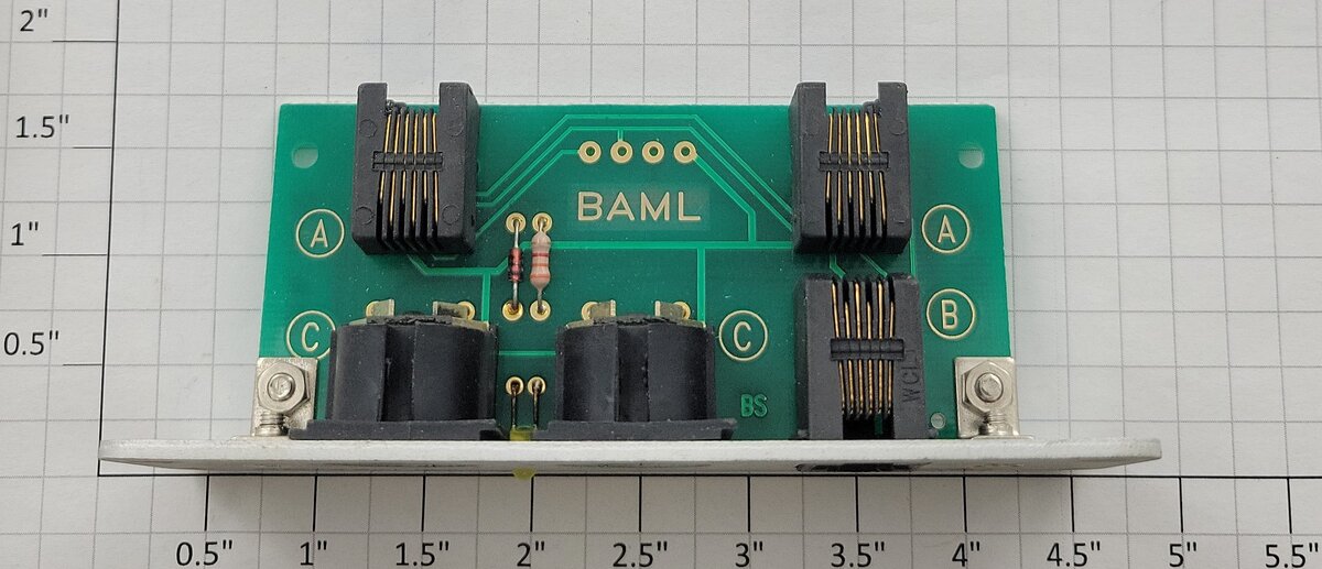 Atlas LA152_V1 HO Gauge XpressNet Adapter