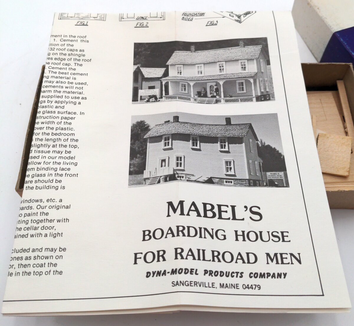 Dyna-Model 314P Mabel's Boarding House (Painted Accessories)