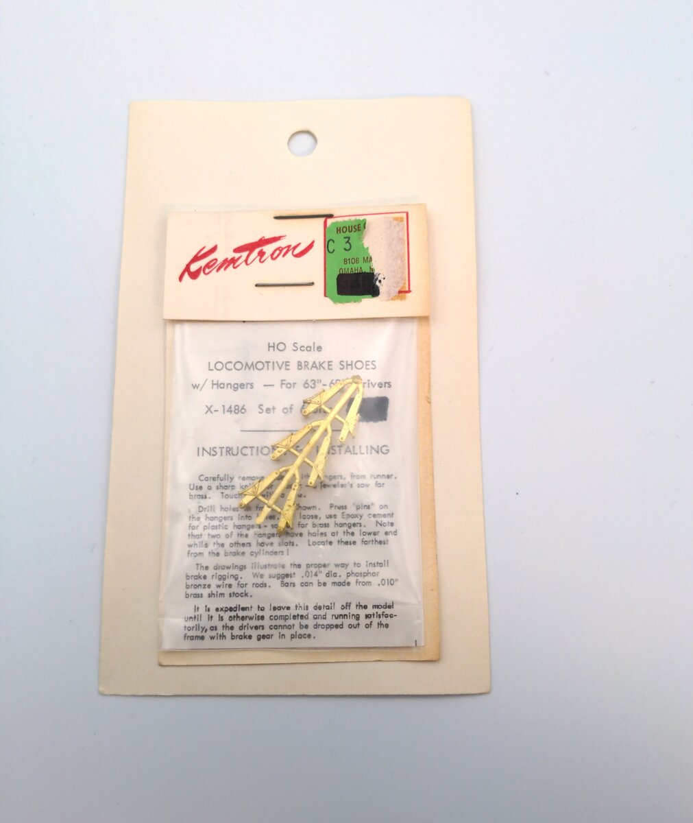 Kemtron X-1486 HO Brass Loco Brake Shoes w/Hangers (Set of 6)