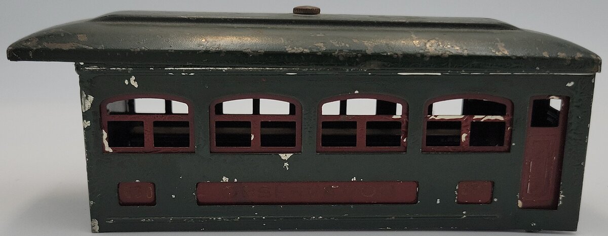 Lionel 630-1 O Gauge Prewar Tinplate Observation Passenger Car Shell with Trim