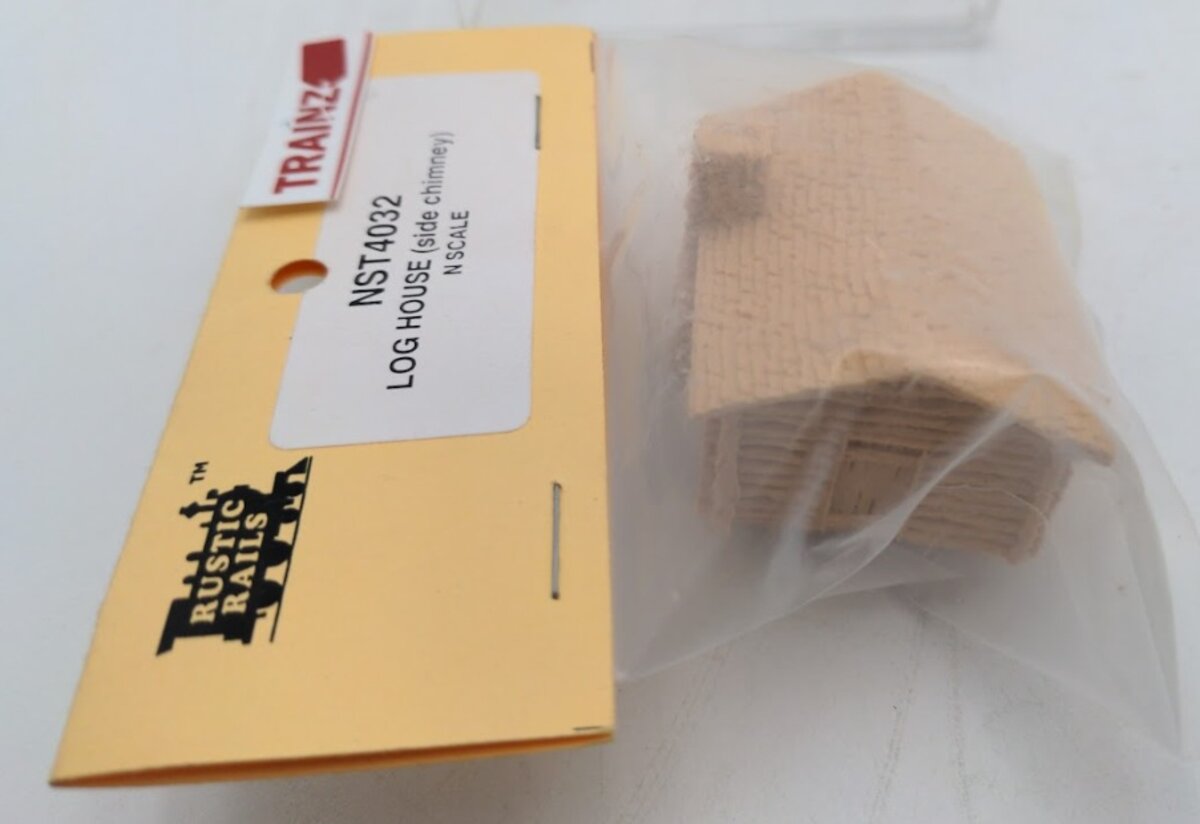 Rustic Rails NST4032 N Scale Log House Unpainted Cast Plastic Assembled