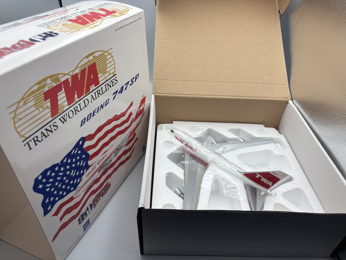 Inflight IF747SP008 TWA Boeing 747SP Boston Express N58201 1:200