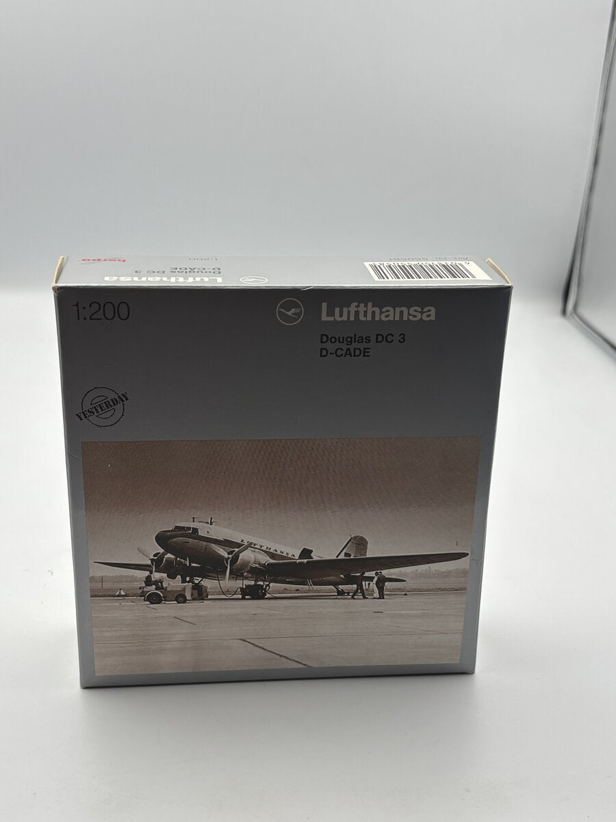 Herpa 550581 LUFTHANSA DOUGLAS DC 3 D-CADE 1:200