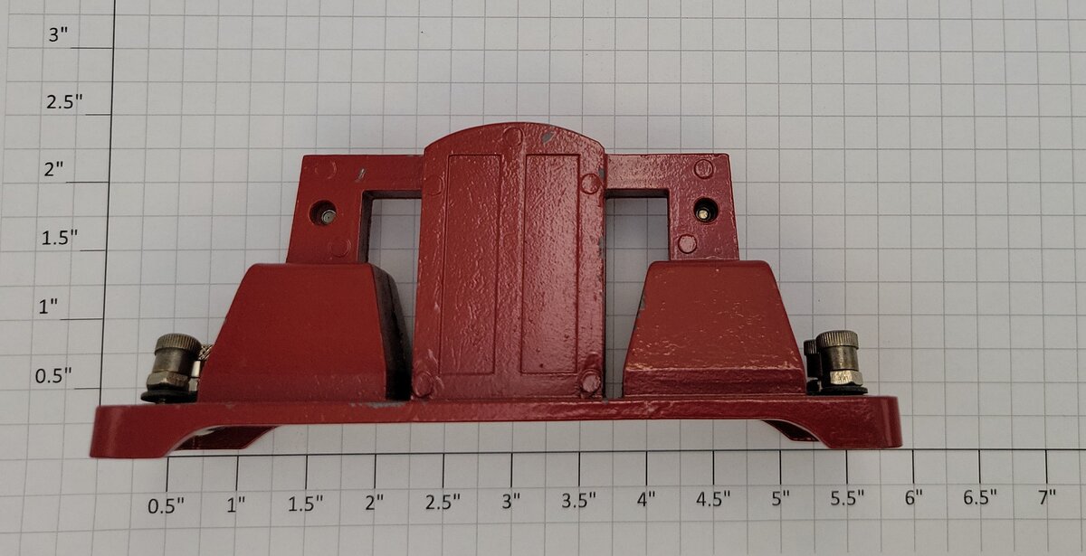 Lionel 440-1 440 / 440N Signal Bridge Cast Base with Binding Posts and Nuts