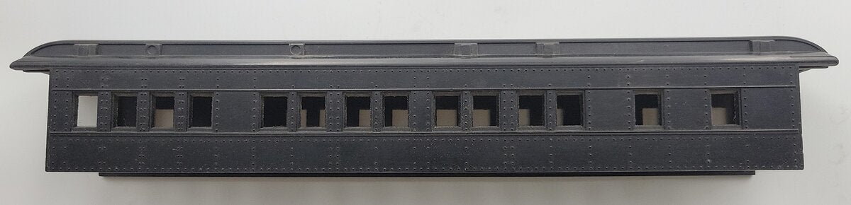 Lionel 2623-04 O Gauge Black Plastic Manhattan Passenger Car Shell