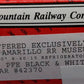 InterMountain 42370 HO Pacific Fruit Express Black/White Refrigerator Car R40-10