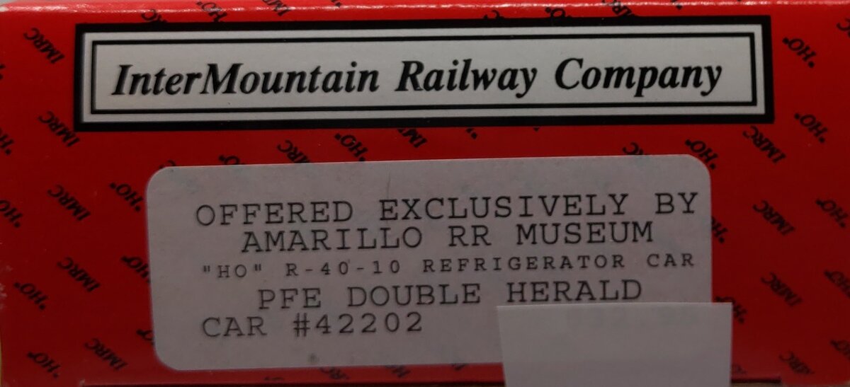 InterMountain 42202 HO Pacific Fruit Express Double Herald R40-25 Road #: 42202