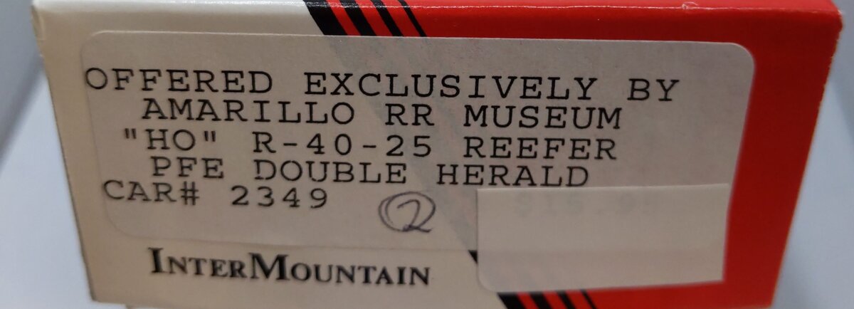 InterMountain 2349 HO Pacific Fruit Express R40-25 Reefer Double Herald Car Kit