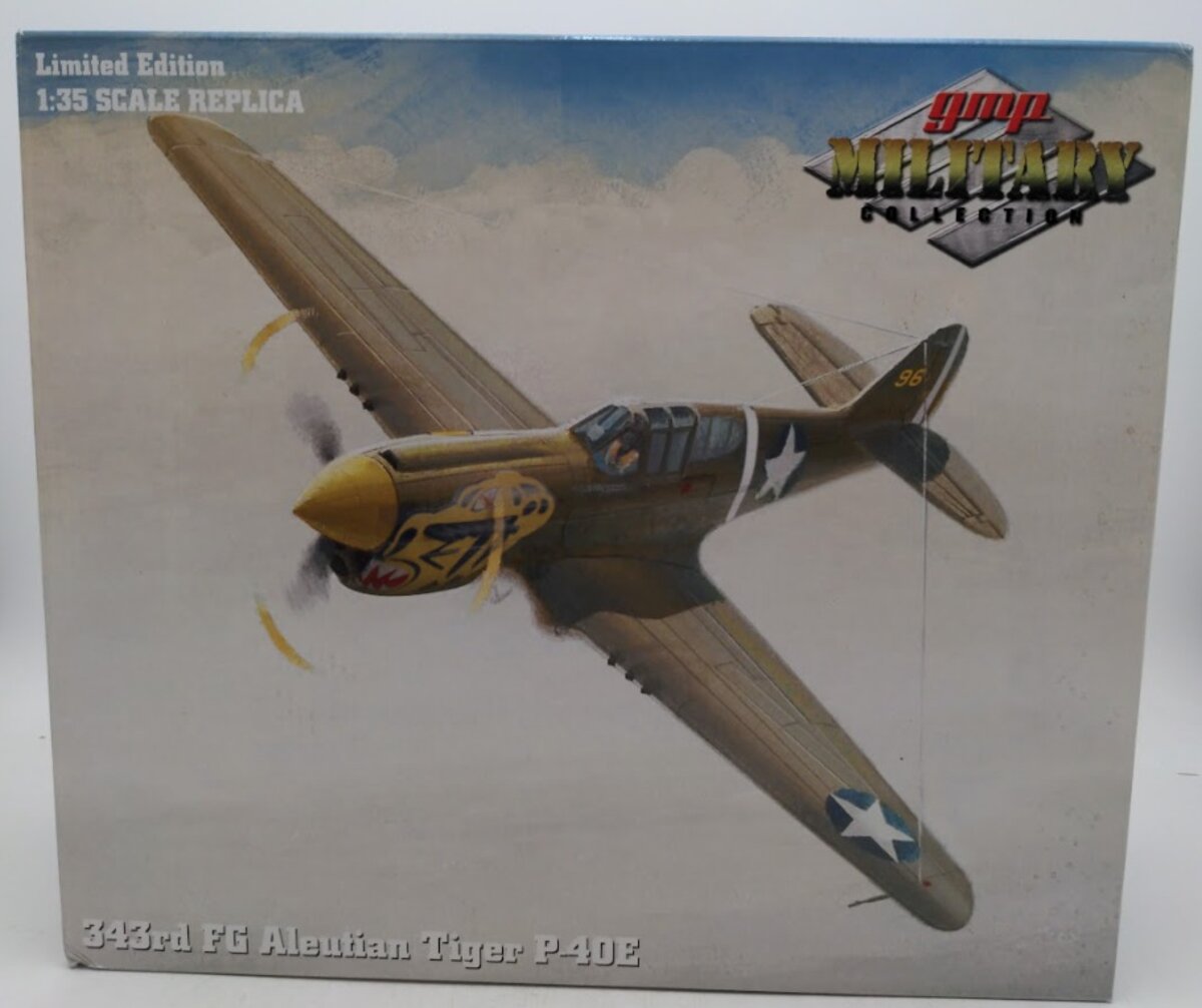GMP G3502703 1:35 343rd FG P-40 Aleutian Tiger Warhawk Limited Edition