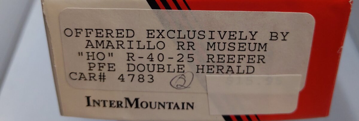 InterMountain 4783 HO Pacific Fruit Express R40-25 Reefer Double Herald Car Kit