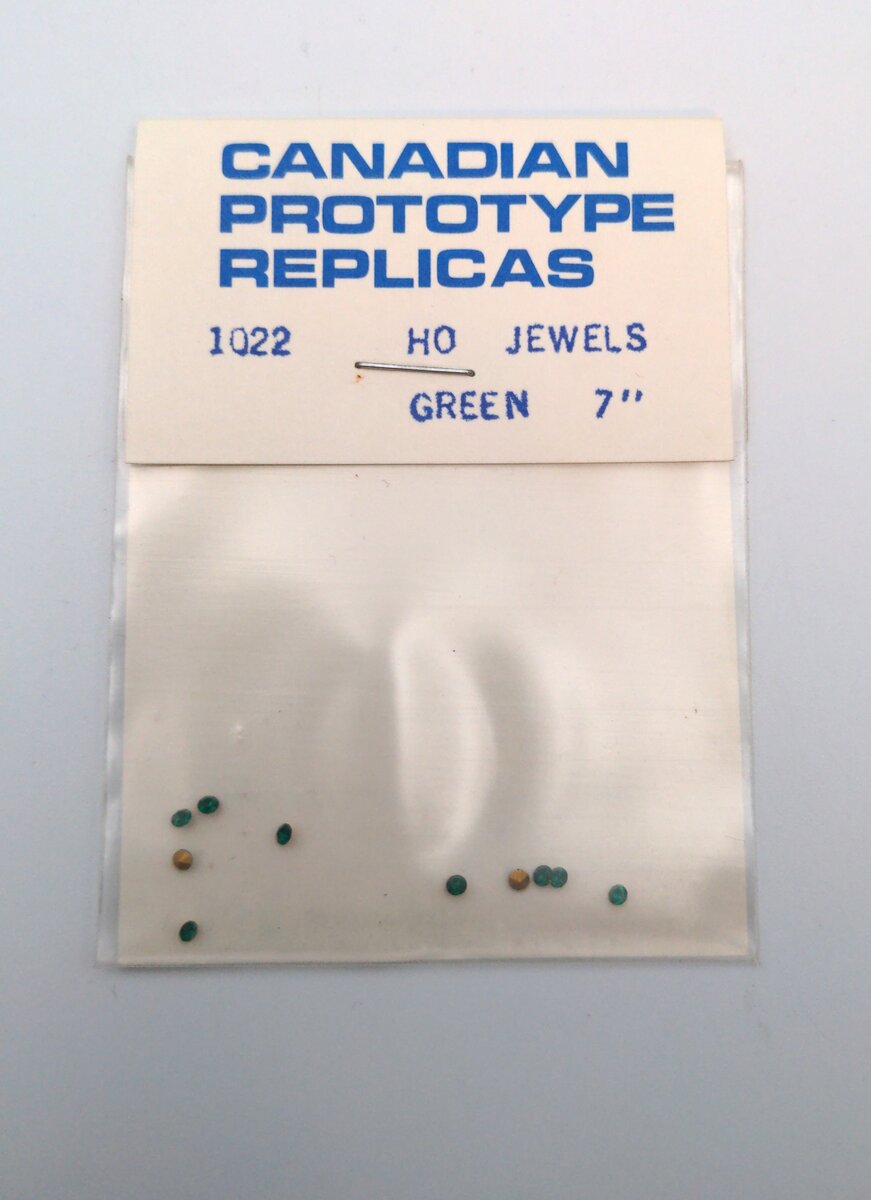 Canadian Prototype Replicas 1022 HO 7" Green Jewels (Pack of 10)