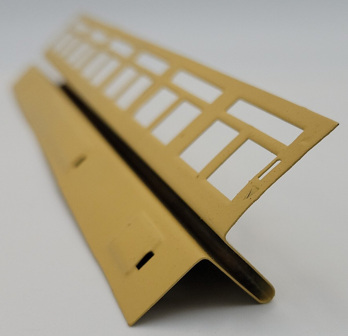 Lionel 332-30 O Gauge Repainted Tan Passenger Car Window Insert