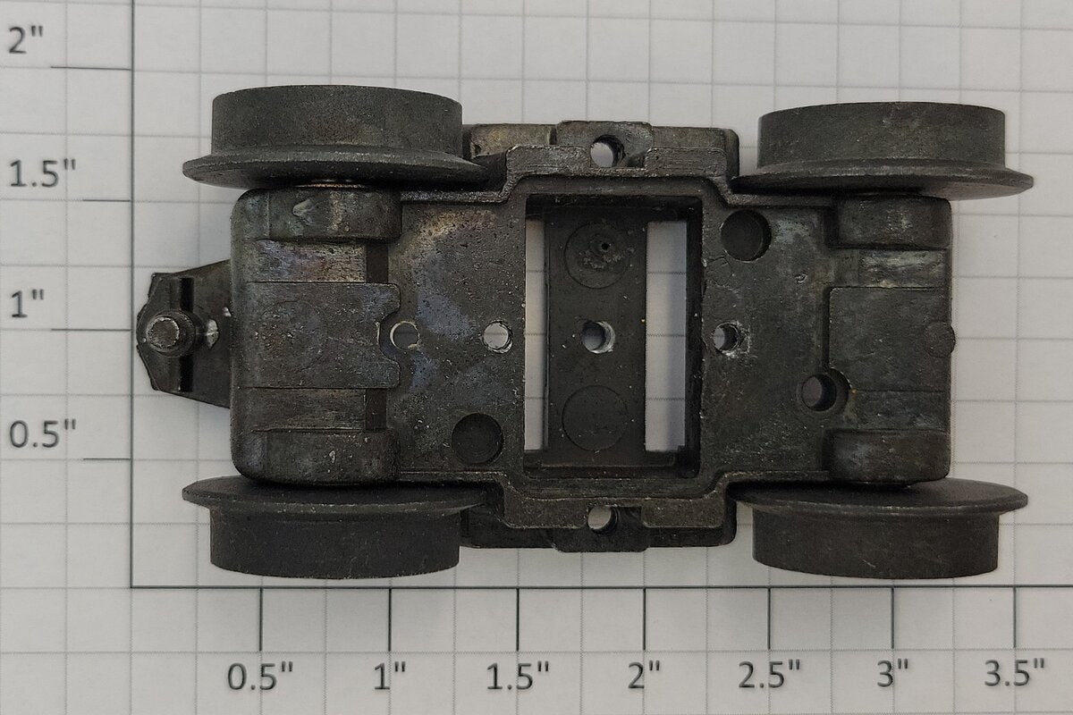 Lionel 18501-1 NW-2 Diesel Switcher Engine Dummy Truck without Center Screw