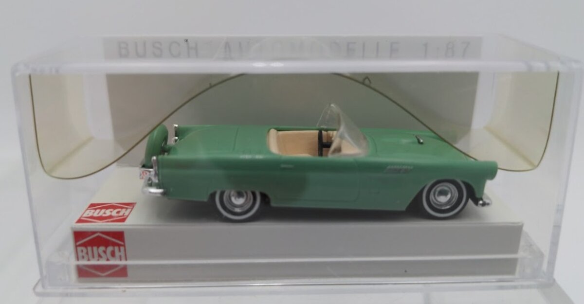 Busch 45210 HO Mint With Cream Details Ford Thunderbird Cabrio Top Down