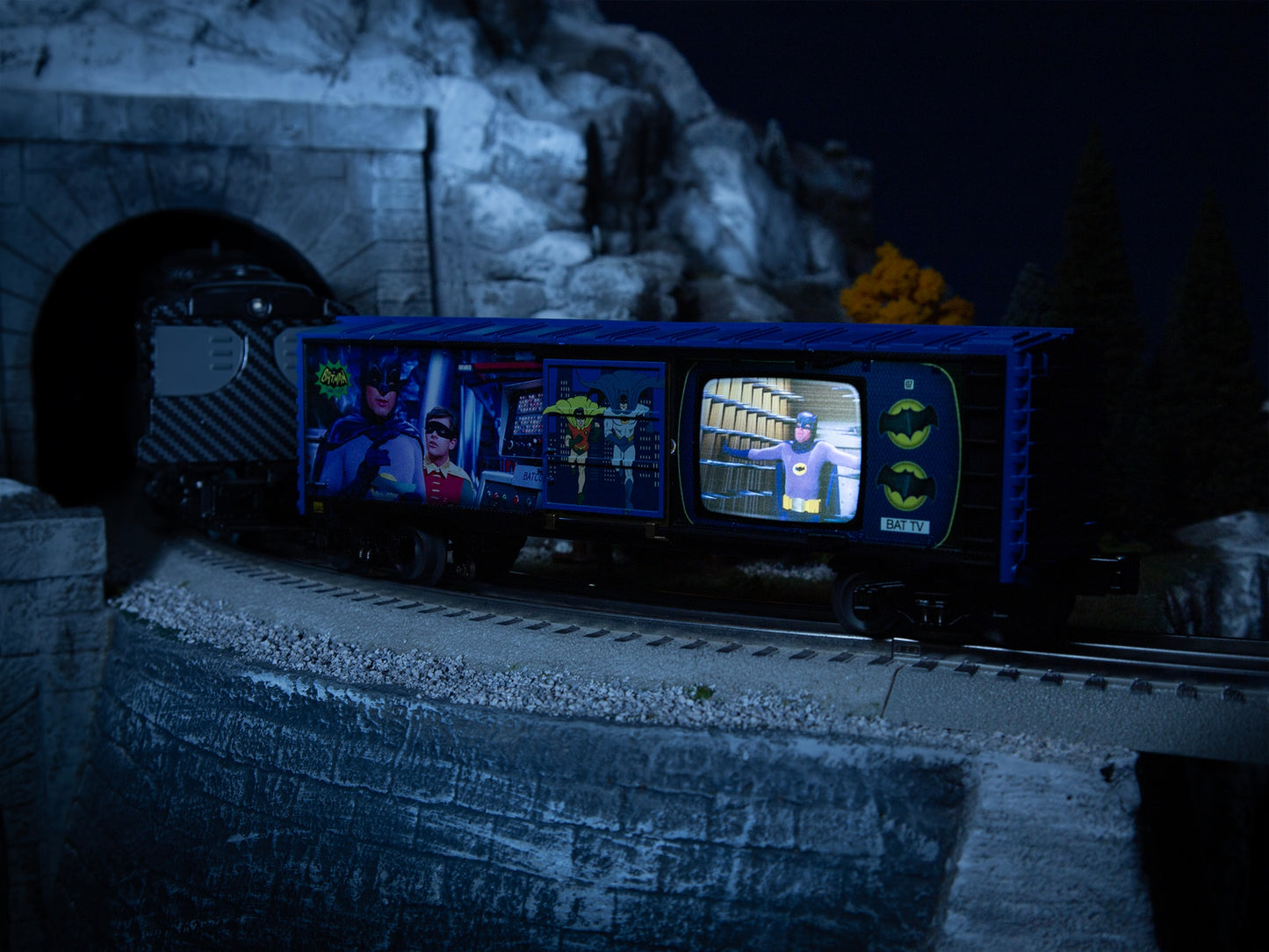 Lionel 2528340 O Batman Illuminated Classic TV Boxcar