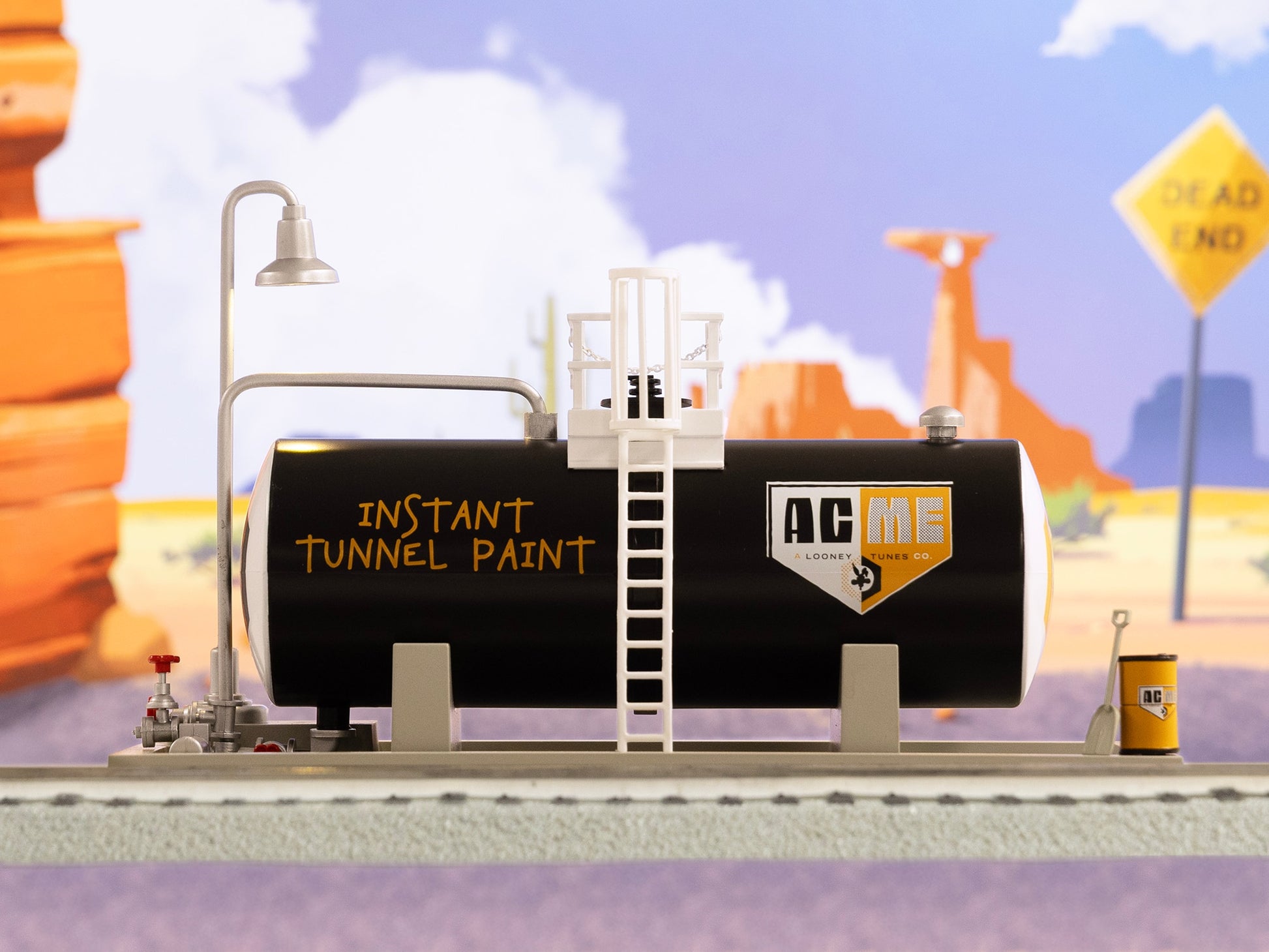Lionel 2529170 O Assembled ACME Tunnel Paint Tank