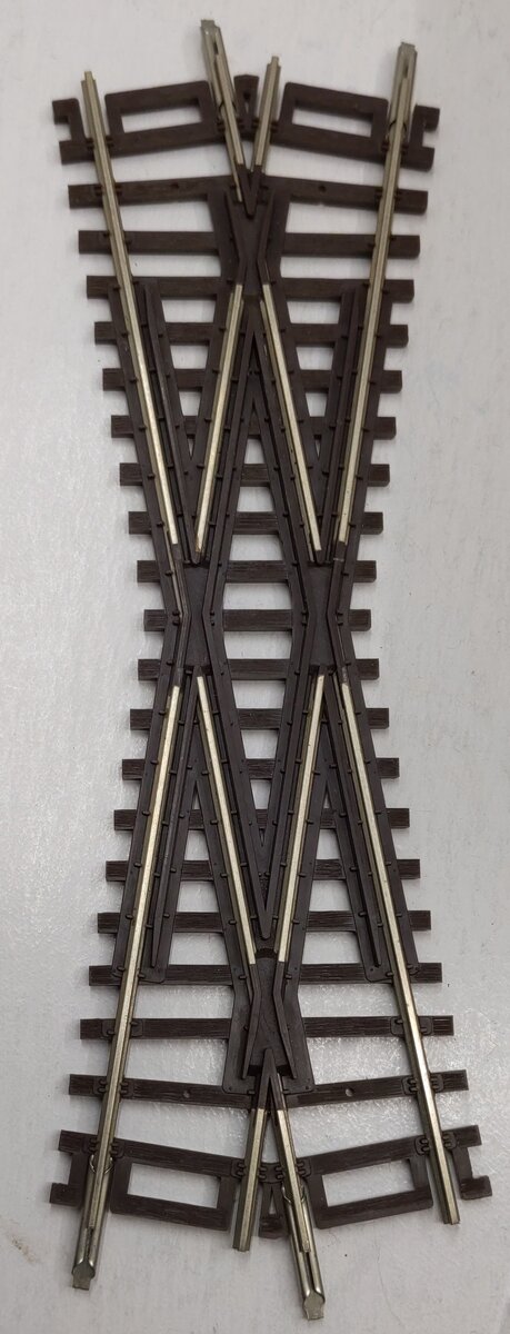 Atlas 0171 HO Scale Custom-Line Code 100 Nickel Silver 19 Degree Crossing