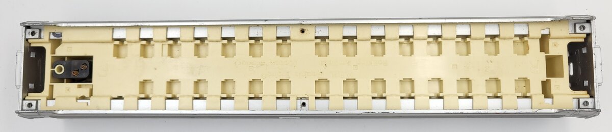 MTH 30-4230A Amtrak #25006 Coach Ribbed Shell with Interior