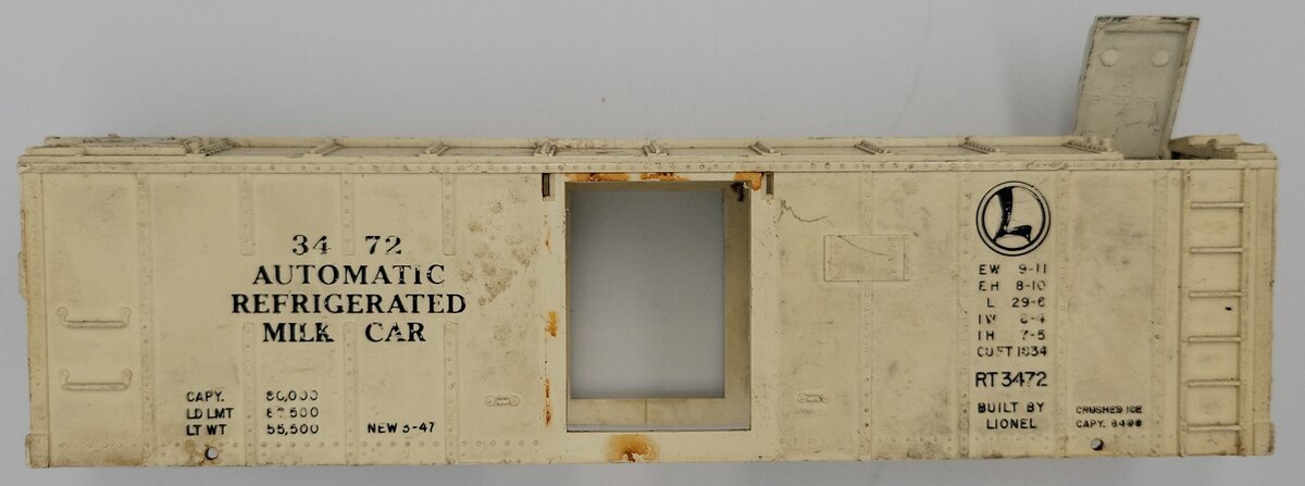 Lionel 3472-61 Eggshell Milk Car Shell w/ Operating Hatch and Broken Door Frames